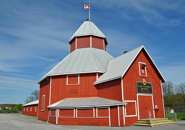 Carp Market Building