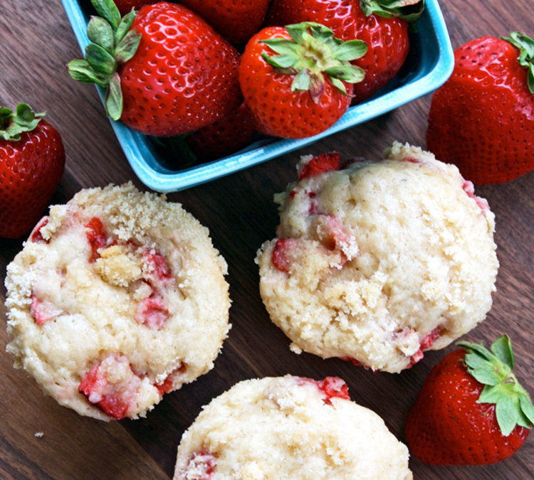 Strawberry Sour Cream Streusel Muffins